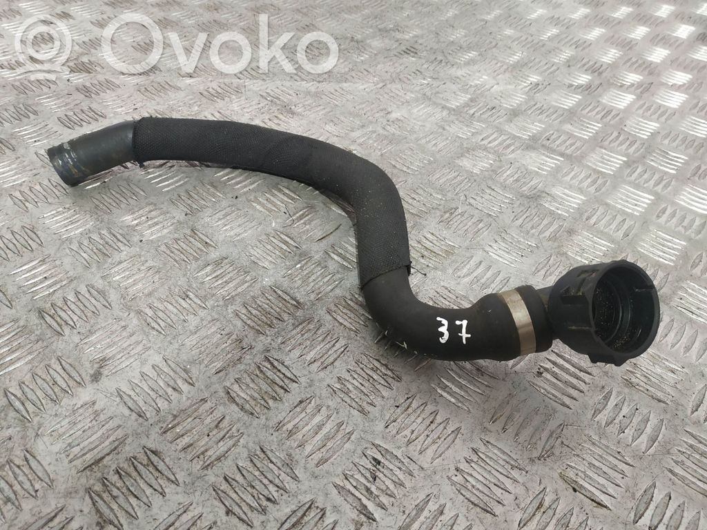 Volvo V40 Cross country Engine coolant pipe/hose 