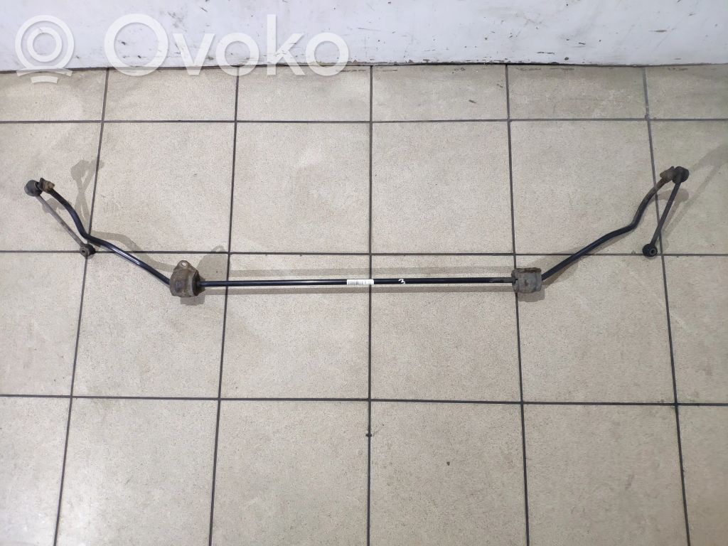 BMW 3 E90 E91 Galinis stabilizatorius 