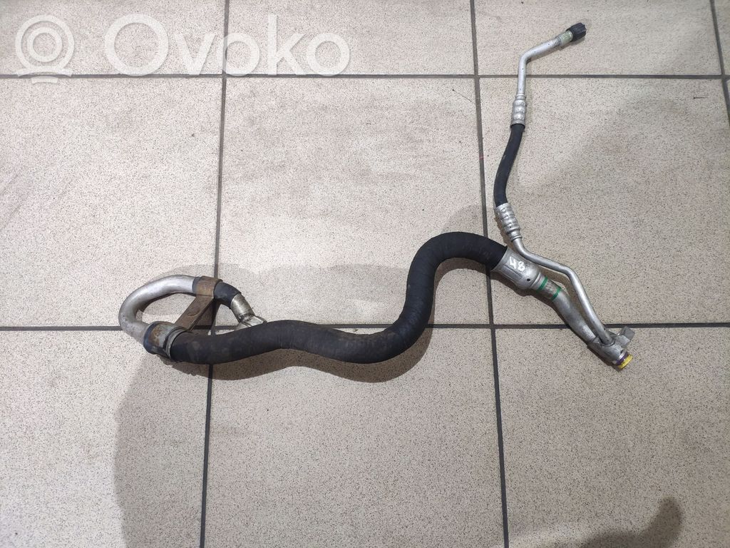 BMW 3 E90 E91 Air conditioning (A/C) pipe/hose 