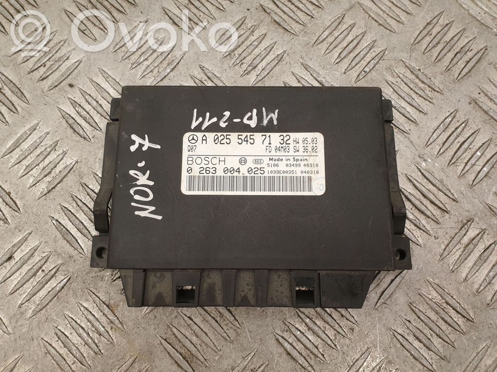 Mercedes-Benz E W211 Parking PDC control unit/module 