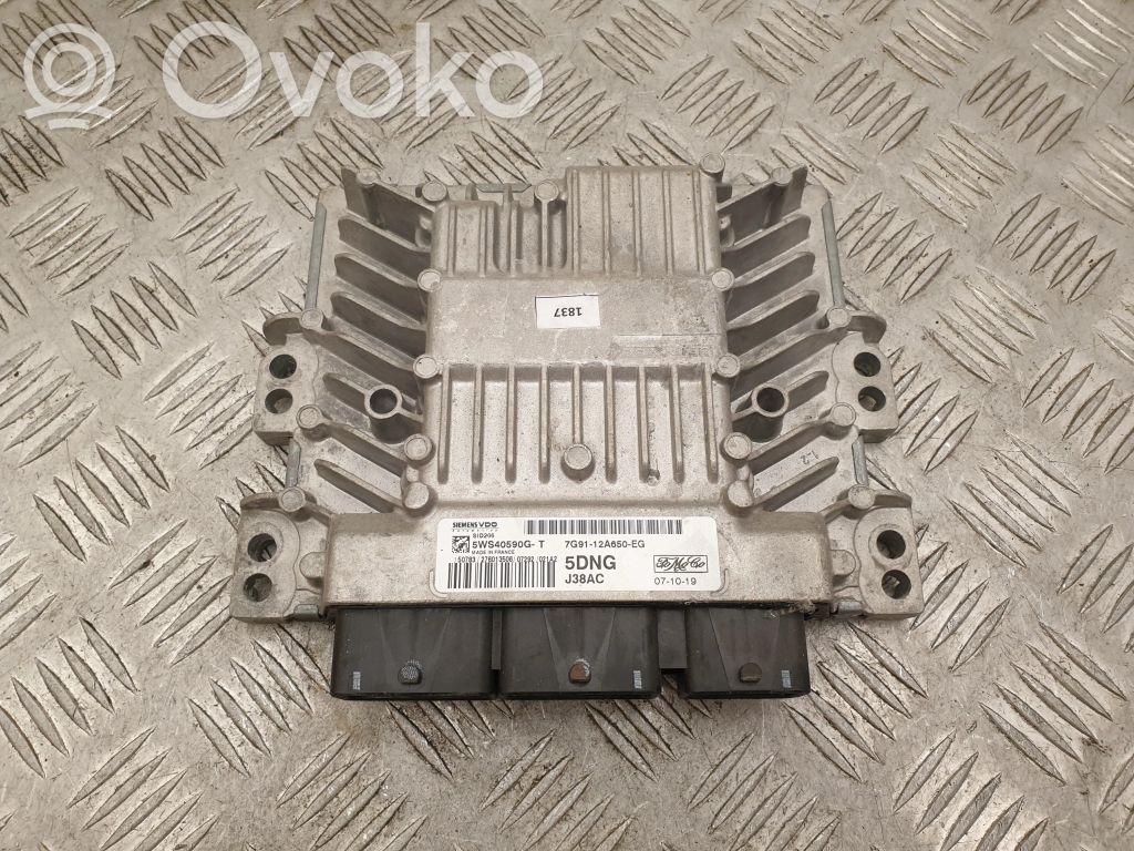 Ford Mondeo MK IV Engine control unit/module 