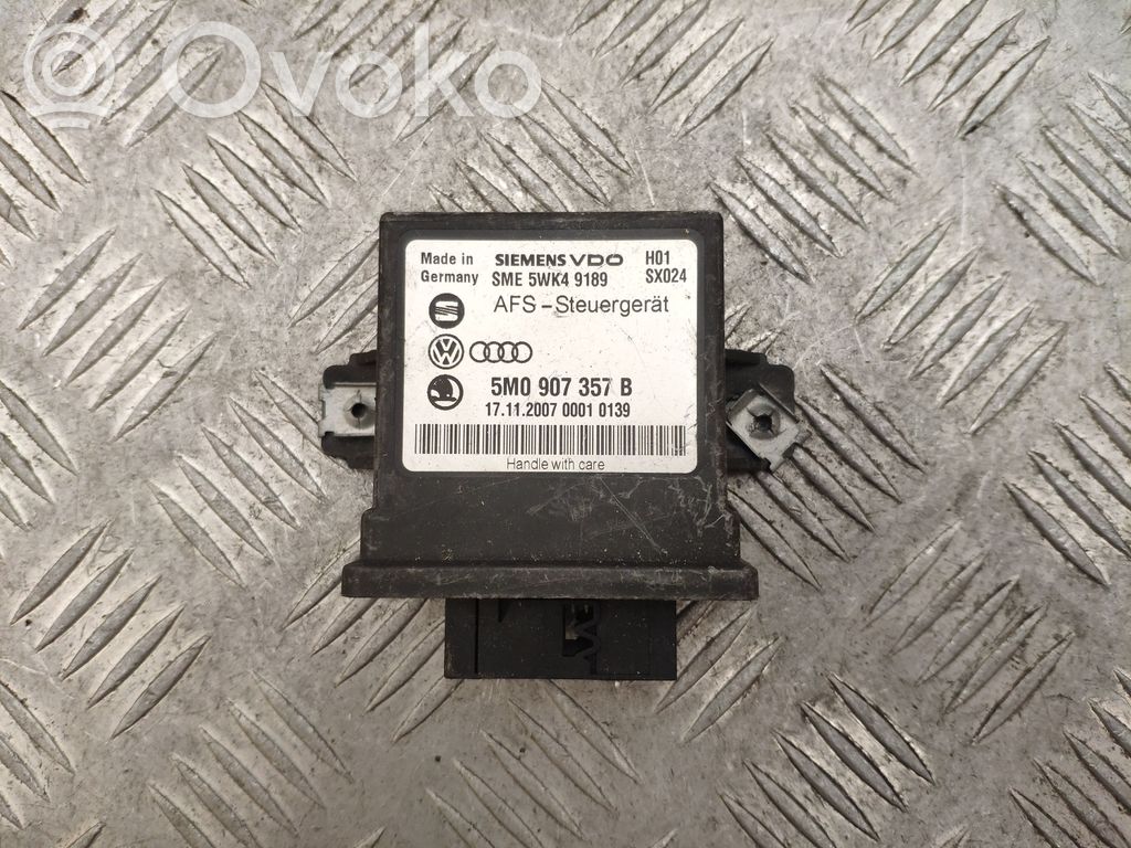 Volkswagen Tiguan Light module LCM 