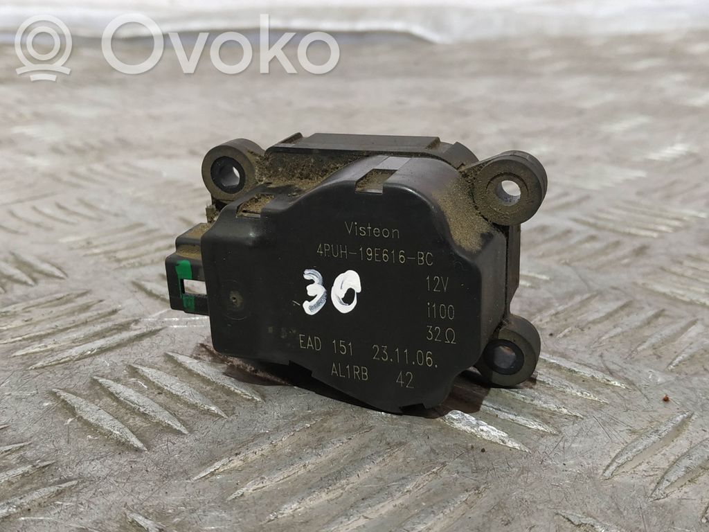 Peugeot 407 Intake manifold valve actuator/motor 