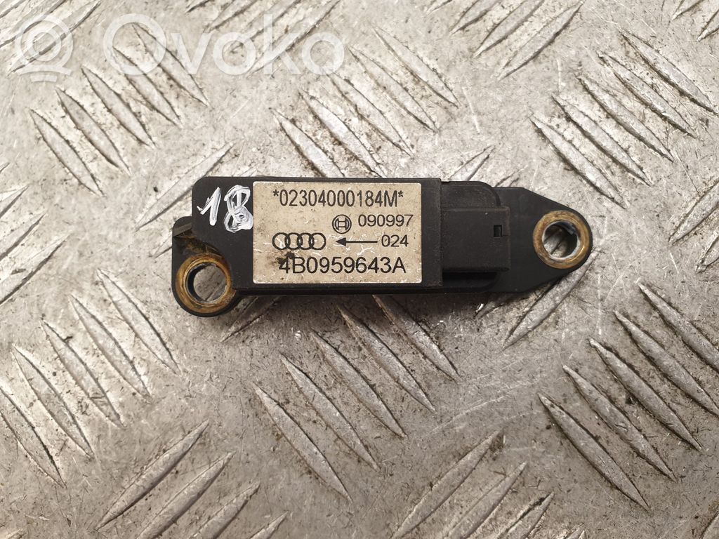 Audi A6 S6 C5 4B Airbagsensor Crashsensor Drucksensor 