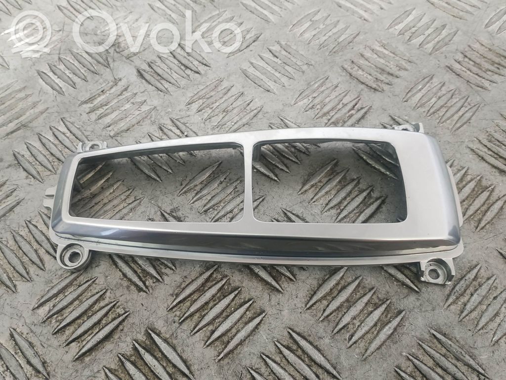 BMW X6 E71 Gear shifter surround trim plastic 