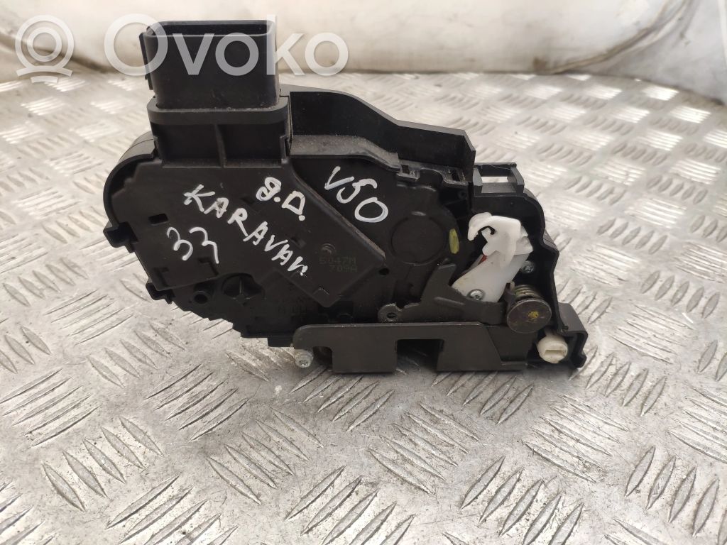 Volvo V50 Rear door lock 