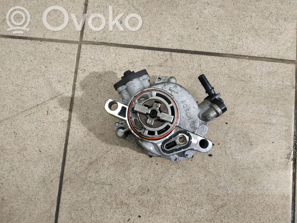 Peugeot 508 II Bomba de vacío 