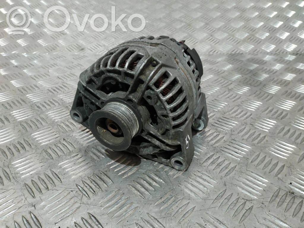 Opel Astra G Alternator 