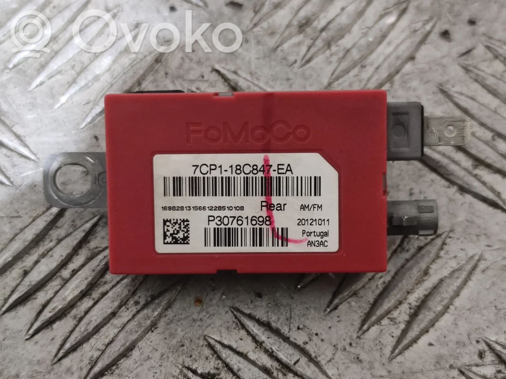 Volvo S60 Antenos stiprintuvas 