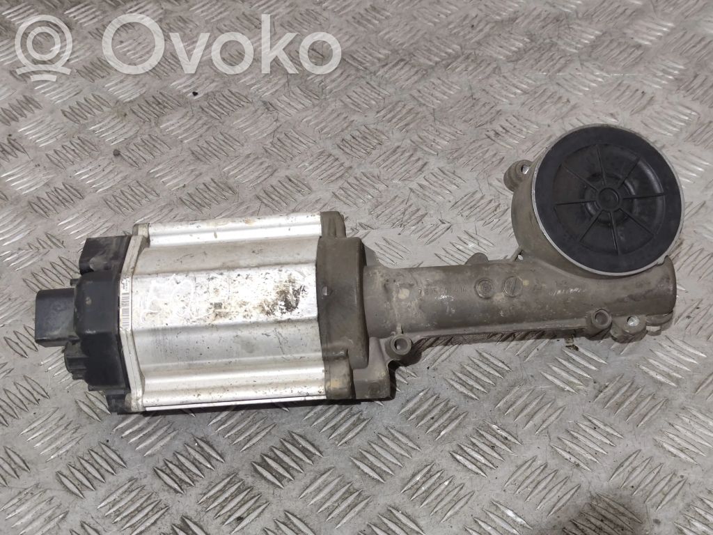 Volkswagen Tiguan Część elektroniczna układu kierowniczego 