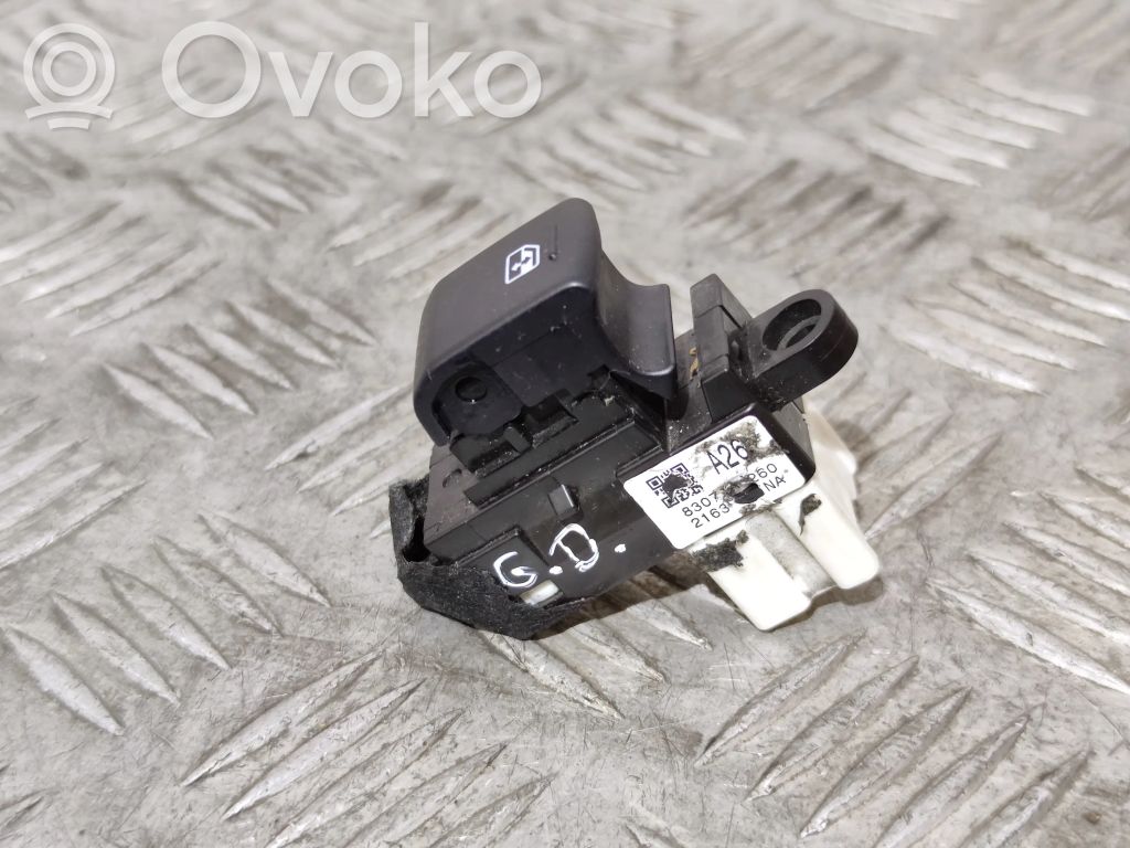 Subaru Outback Electric window control switch 