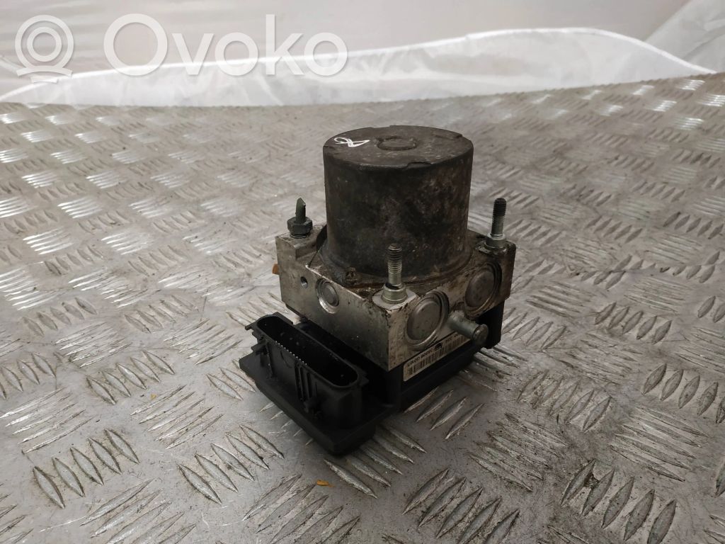 Nissan Primera ABS Pump 
