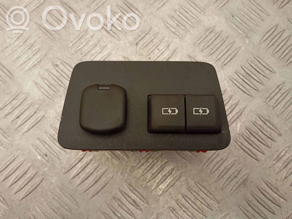 Lexus NX USB socket connector 