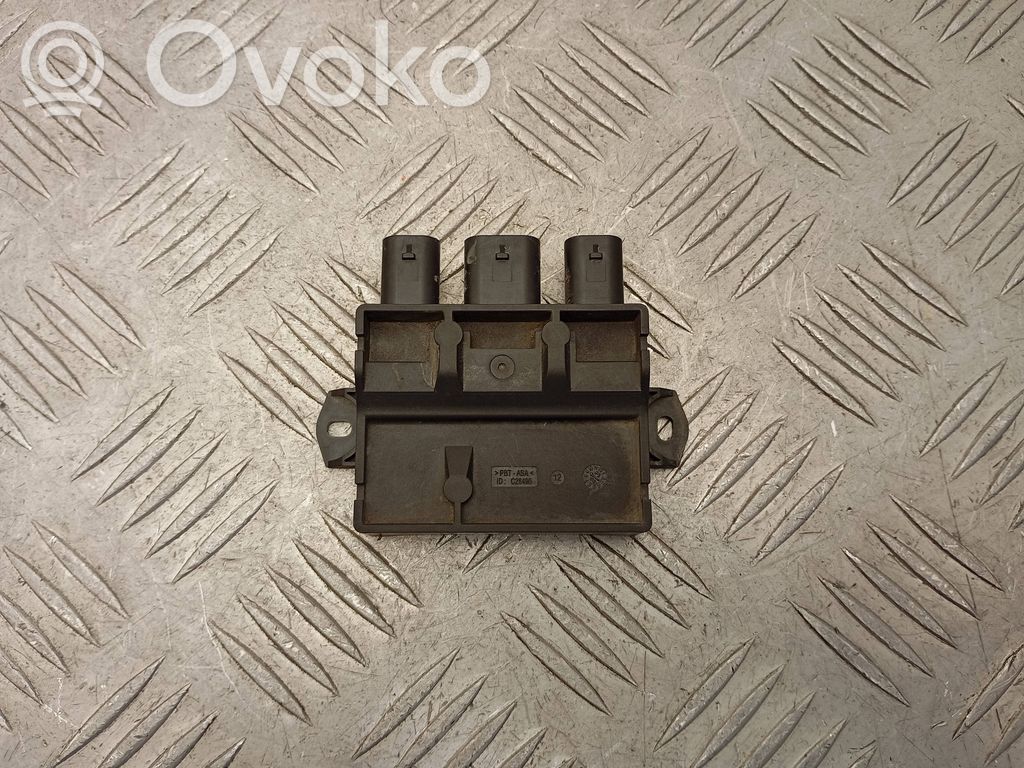 Volvo XC60 Trunk lid opening control unit 