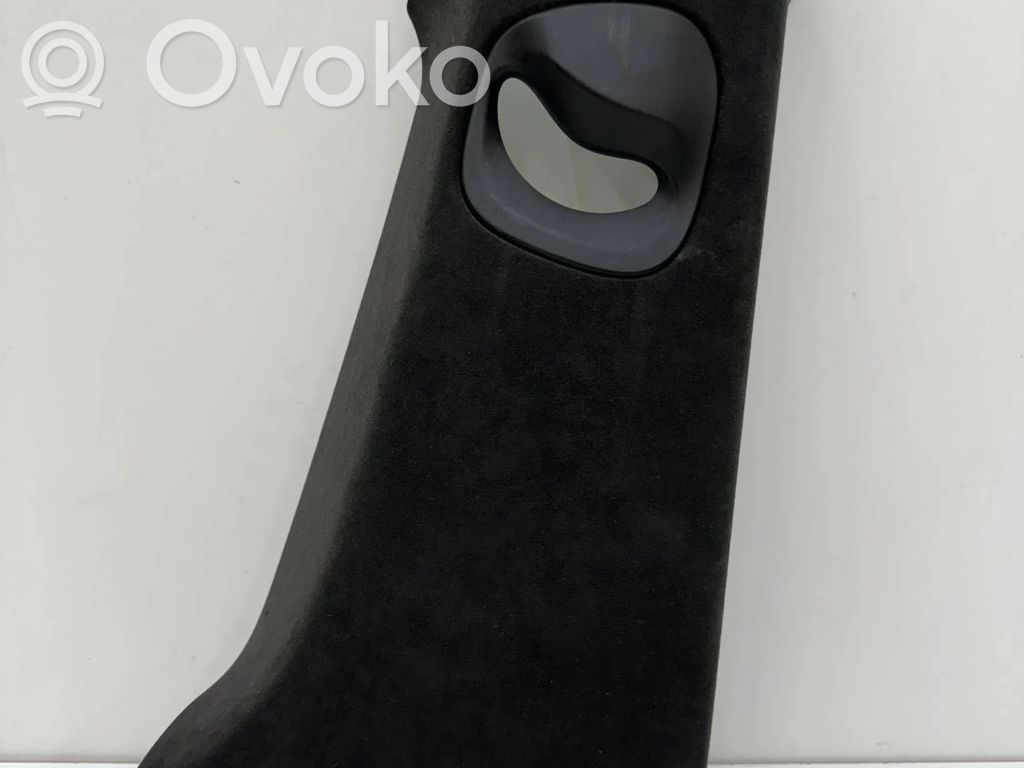 Tesla Model S (D)pillar trim (top) 