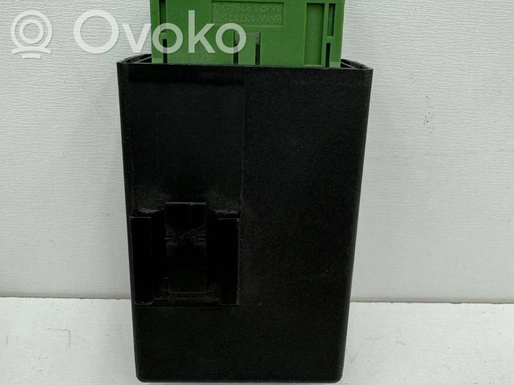 BMW 3 F30 F35 F31 Window wiper relay 