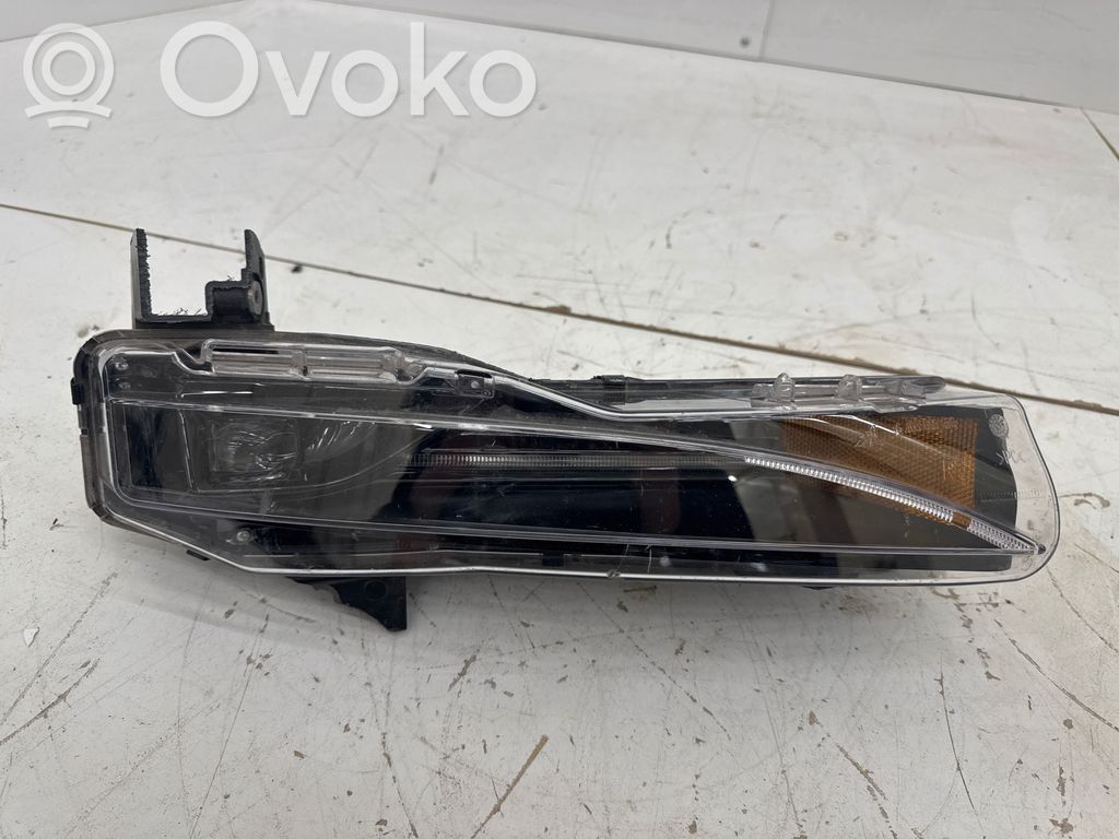 Tesla Model S Etusumuvalo 