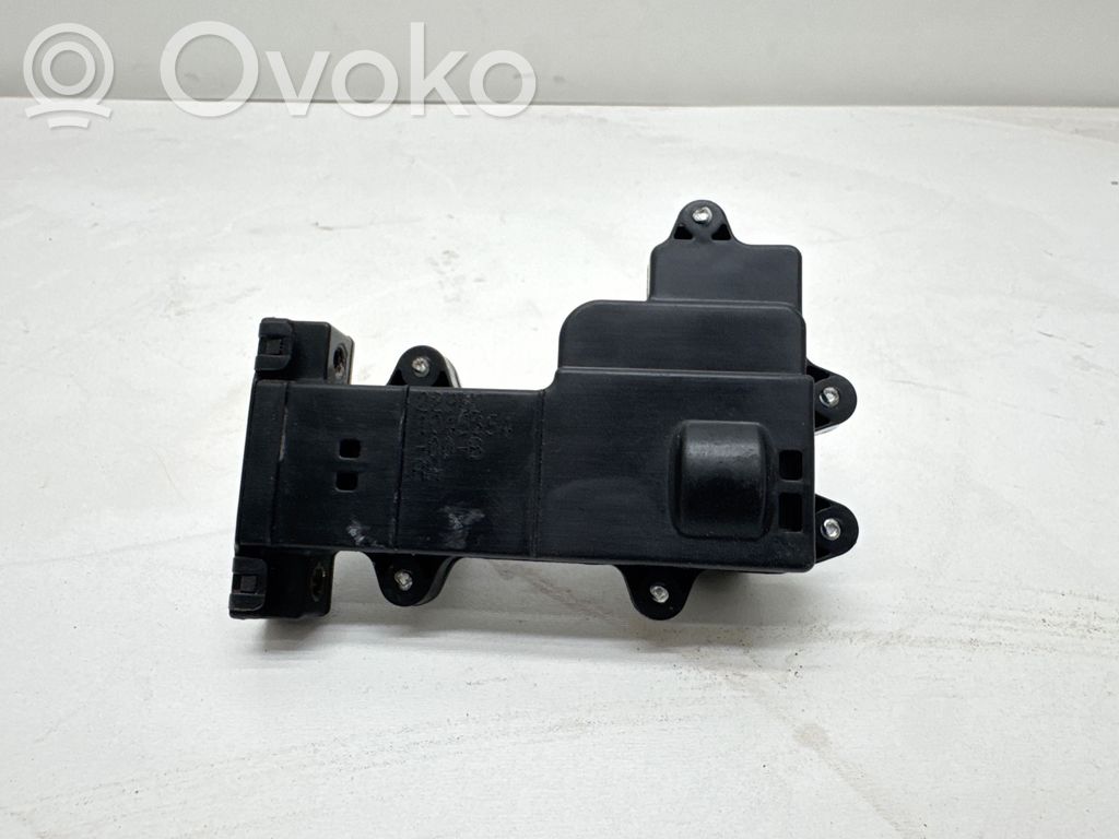 Tesla Model X Door control unit/module 