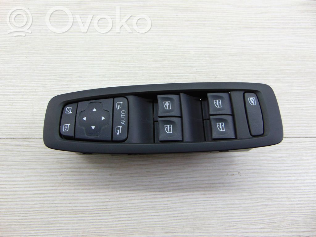 Renault Megane IV Comutator comandă geamuri electrice 
