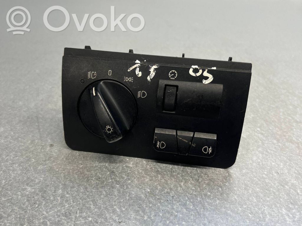 Lichtschalter   037045071,037045071