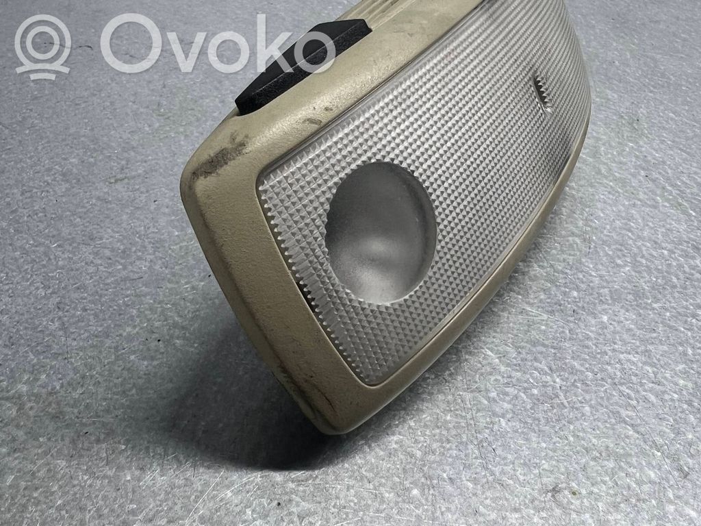 Volvo XC70 Lampă scaun spate 