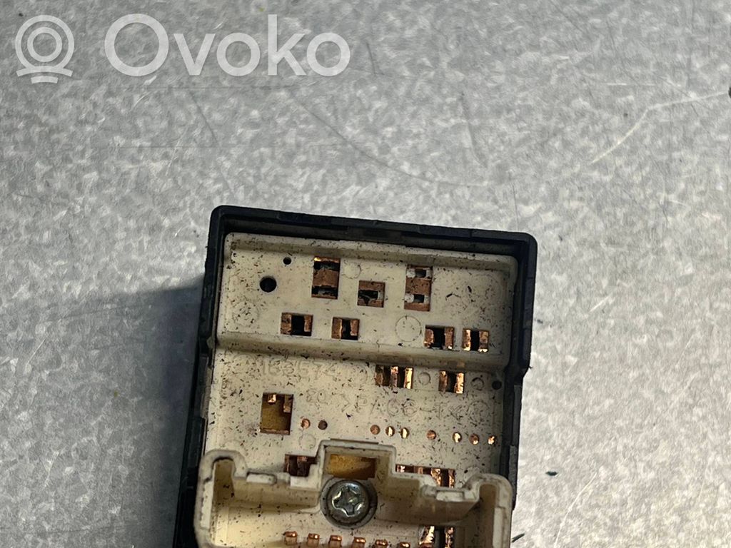 Toyota Corolla Verso AR10 Interruptor del espejo lateral 