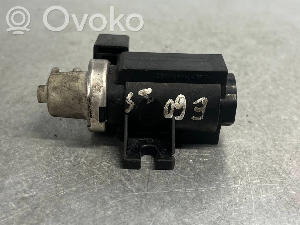 BMW 5 E60 E61 Solenoidinis vožtuvas 