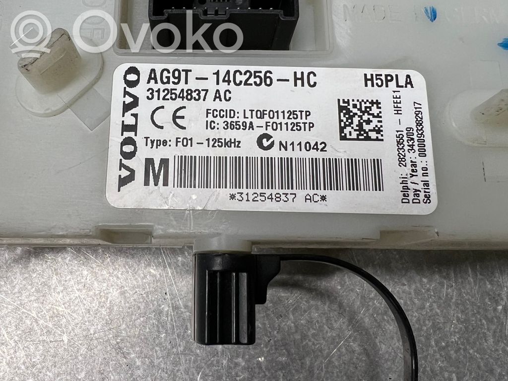 Volvo XC60 Módulo de fusible 