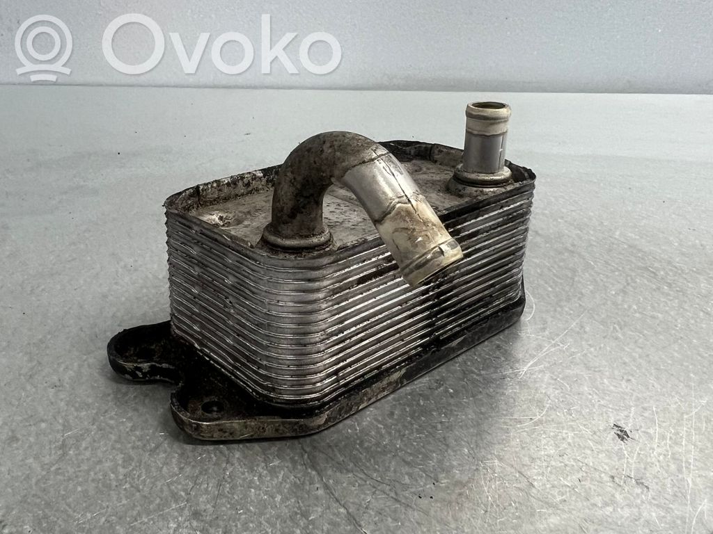 Volvo XC90 Mocowanie / uchwyt filtra oleju 