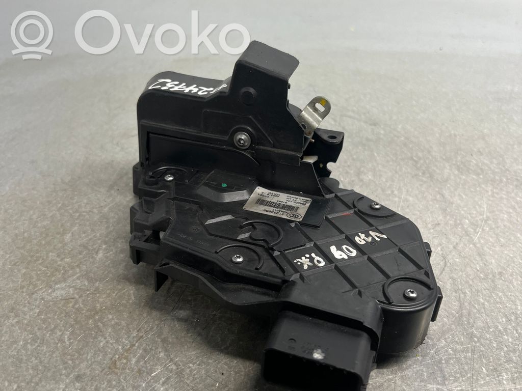 Volvo S70  V70  V70 XC Zamek drzwi przednich 