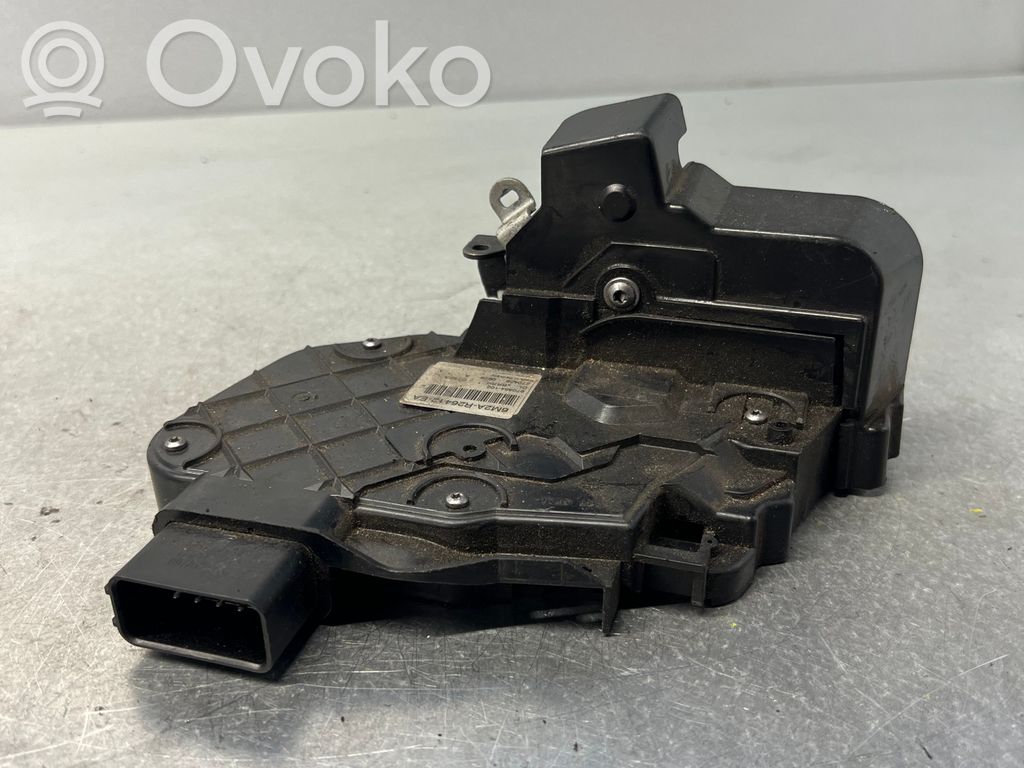 Ford S-MAX Takaoven lukko 