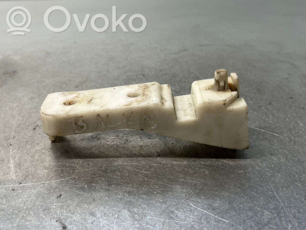 Mitsubishi Outlander Headlight/headlamp mounting bracket 