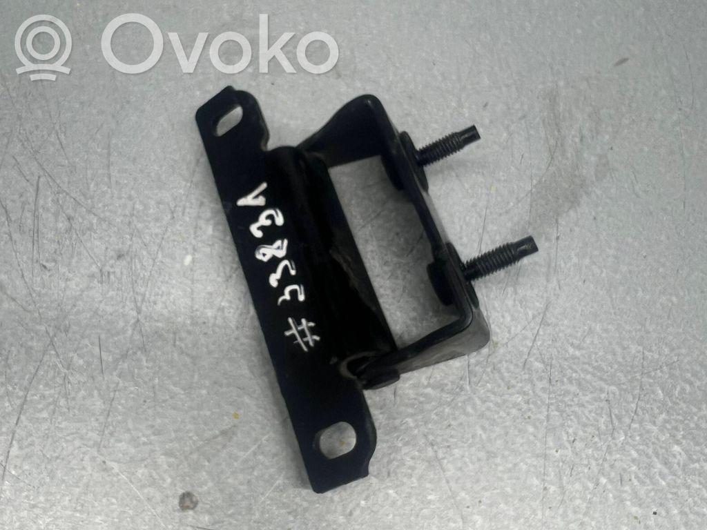 Volvo XC90 Tailgate/trunk/boot hinge 