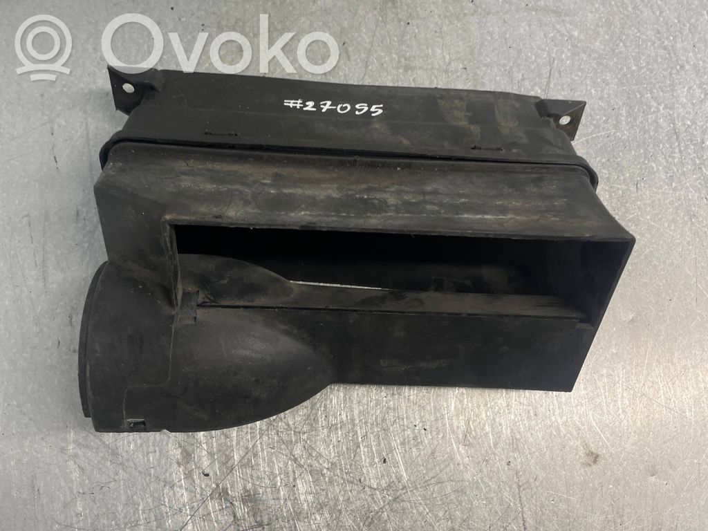 Volkswagen PASSAT B5.5 Ilmanoton kanavan osa 