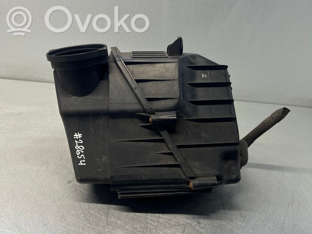 Audi A8 S8 D3 4E Air filter box 