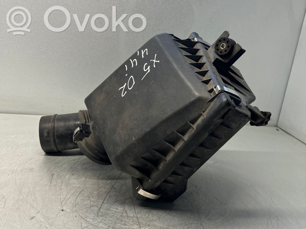 BMW X5 E53 Air filter box 