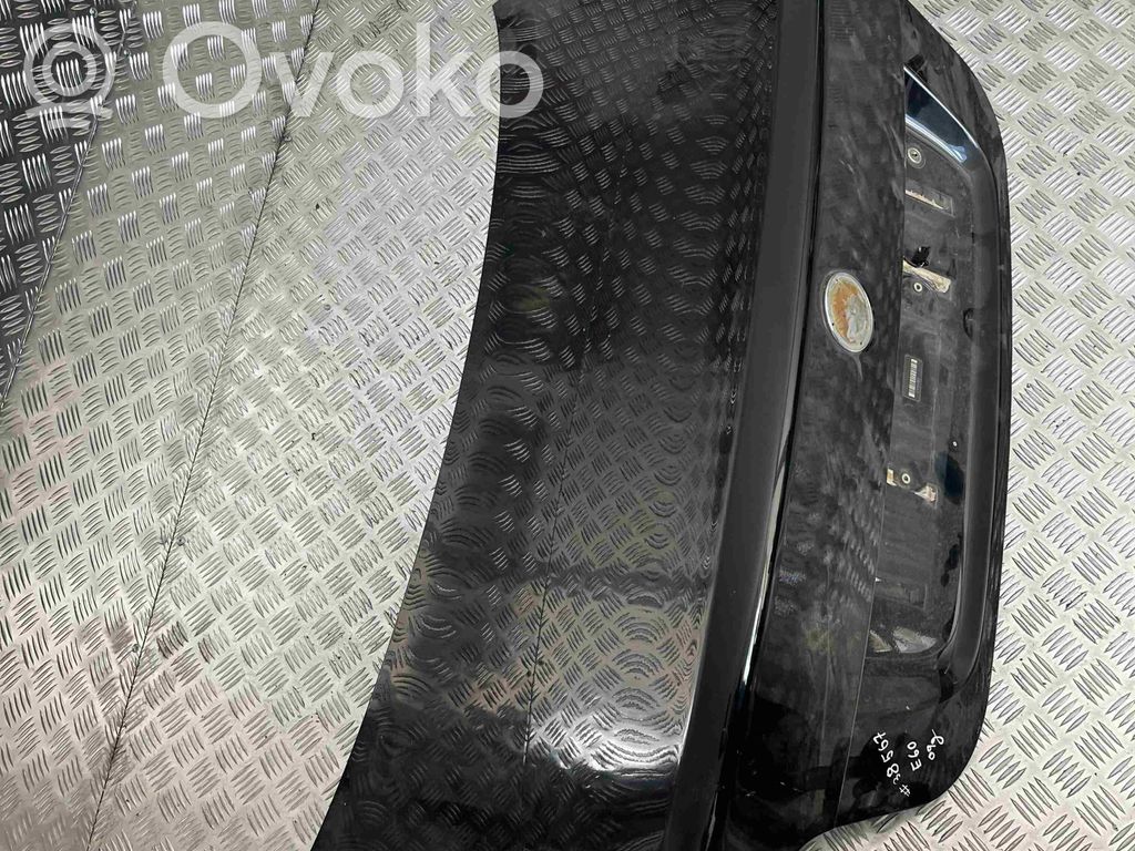 BMW 5 E60 E61 Galinis dangtis (bagažinės) 