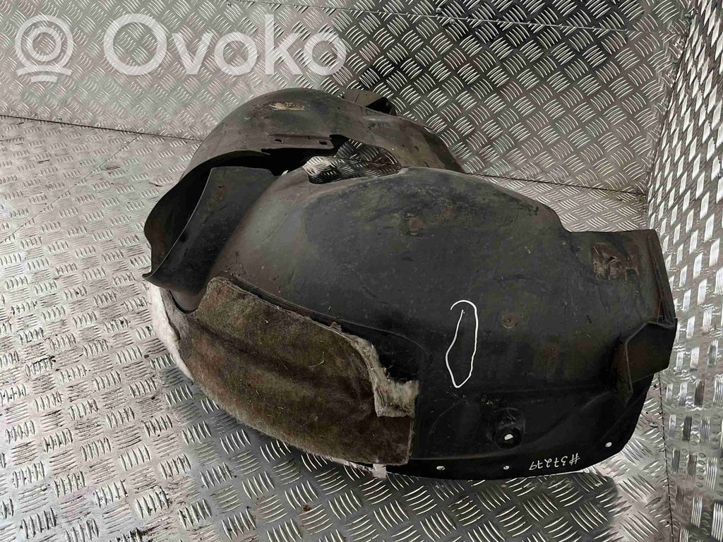Ford Focus Nadkole przednie 
