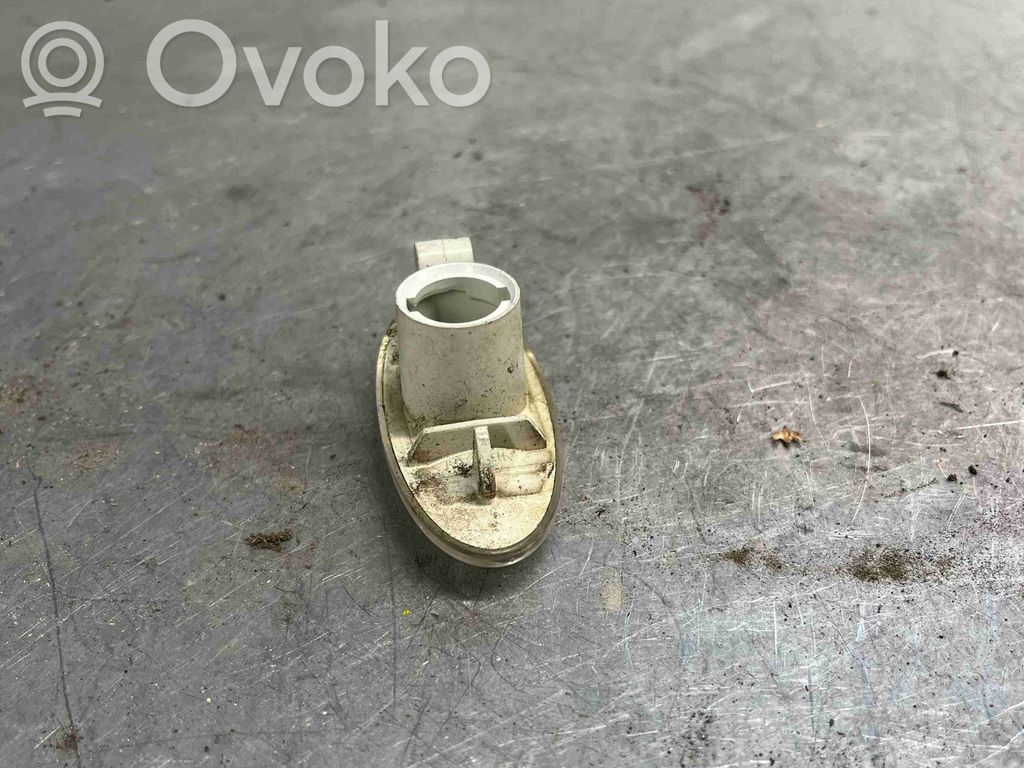 Nissan Qashqai+2 Sparno posūkio žibintas 