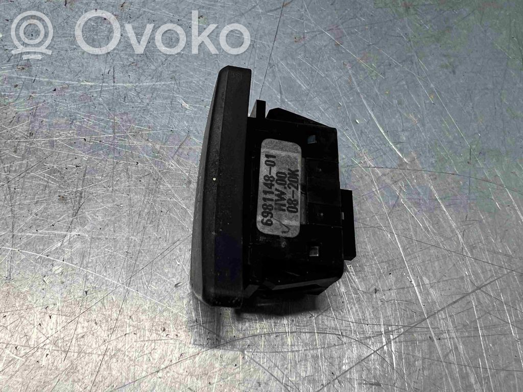BMW 5 E60 E61 Multifunctional control switch/knob 