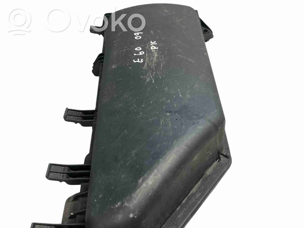 BMW 5 E60 E61 Cabin air micro filter cap 