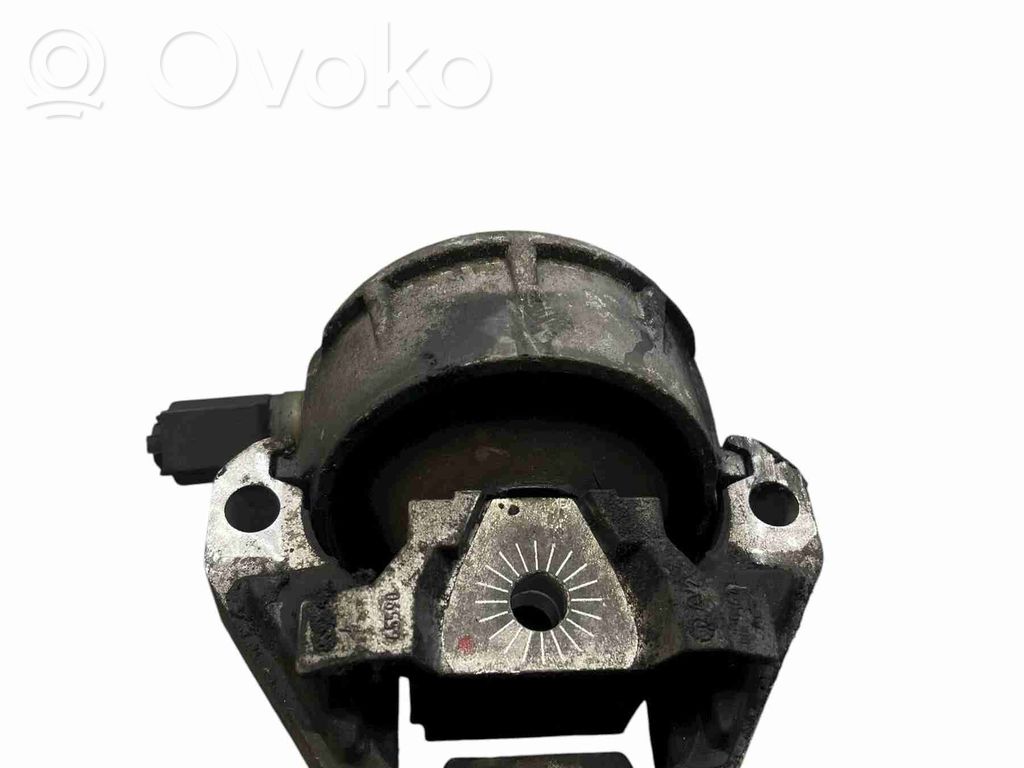 Audi A6 Allroad C7 Engine mount bracket 