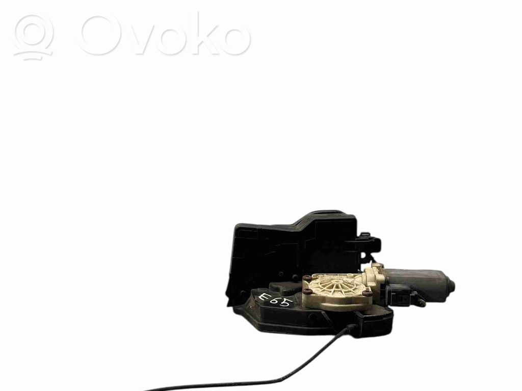 Priekšpusē slēdzene   7028908,7028908