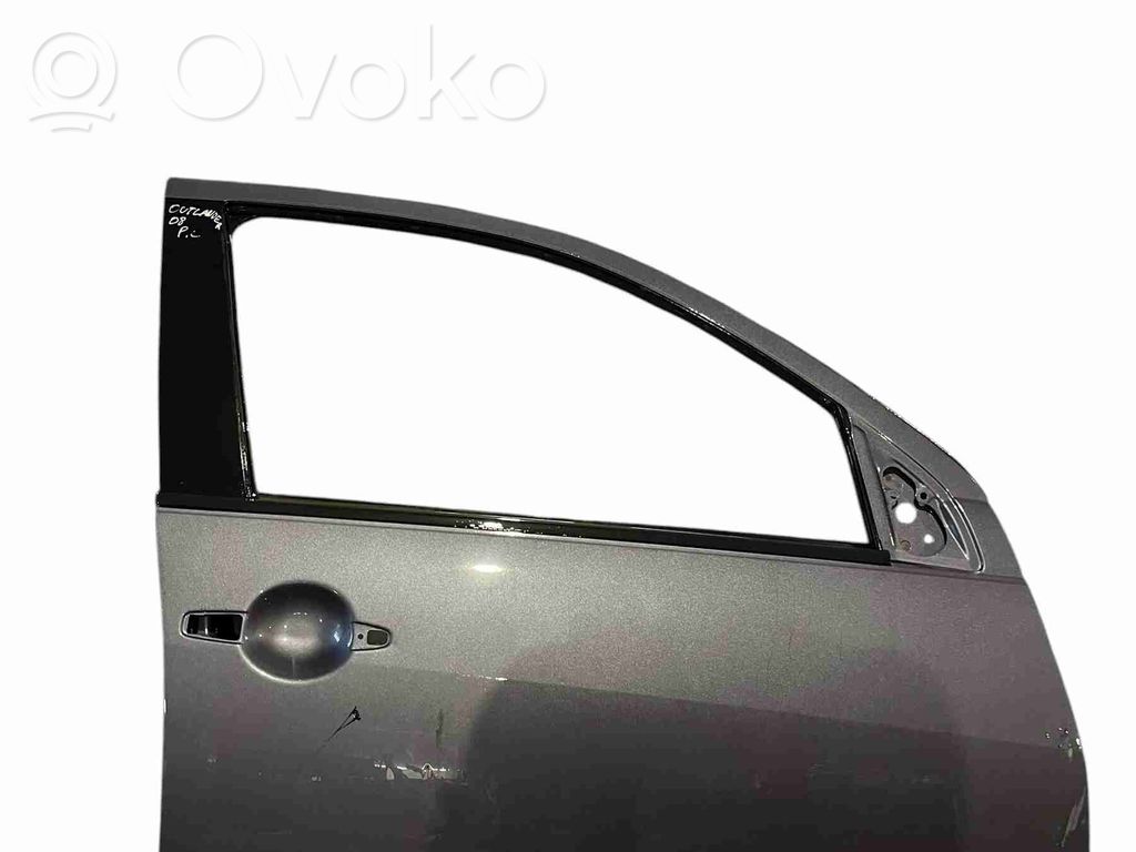 Mitsubishi Outlander Puerta delantera 