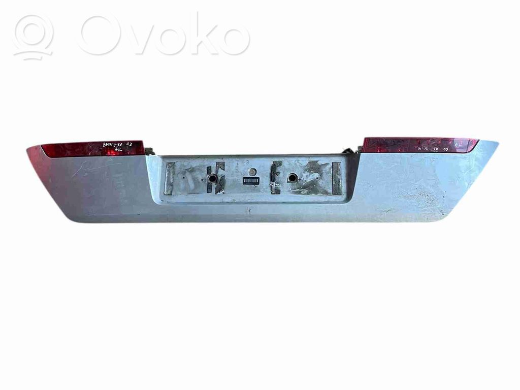 BMW 7 E65 E66 Moldura de la puerta trasera 