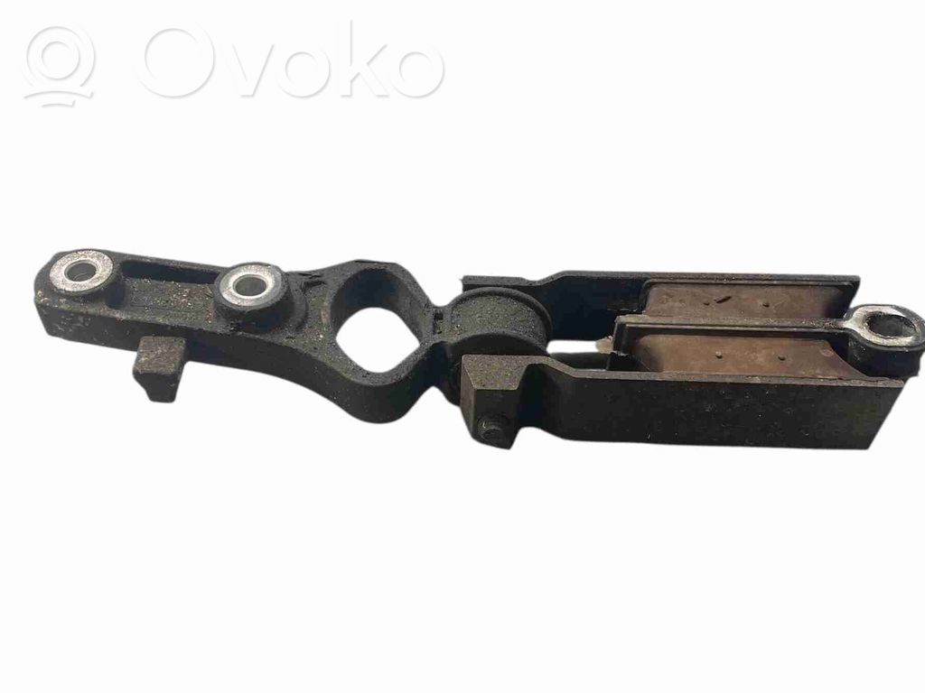 Volvo XC60 Gearbox mount 