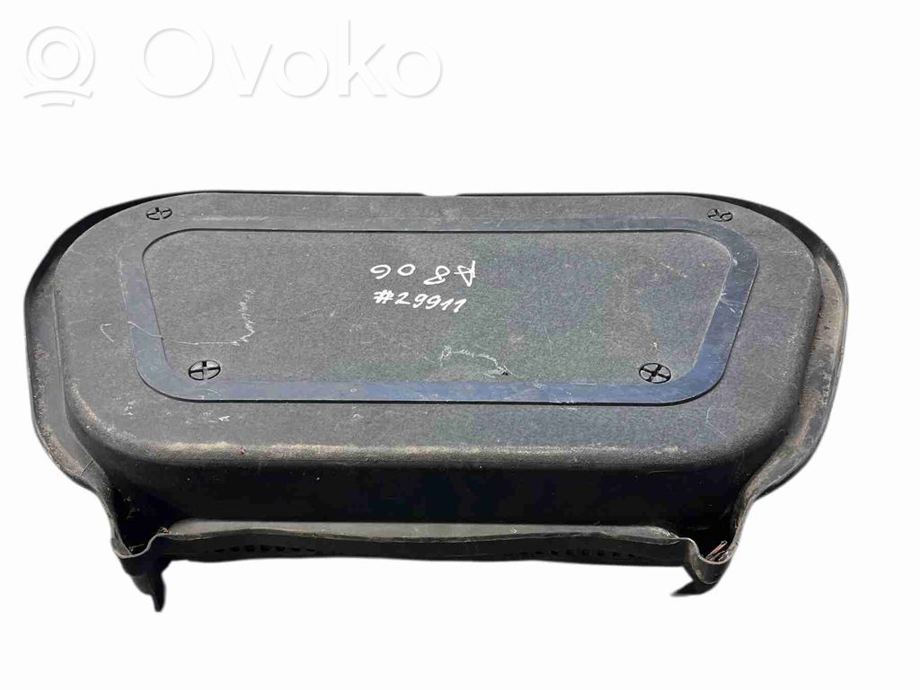 Cabin air micro filter cap   4E0819979D,4E0819979D