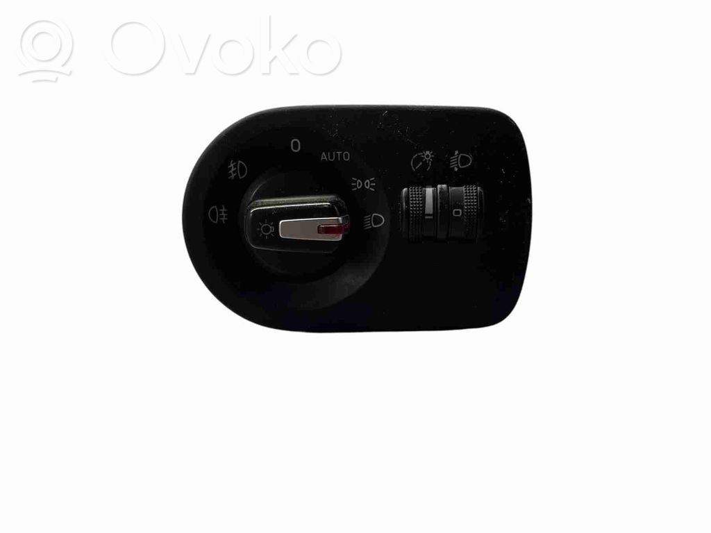 Seat Leon (1P) Interruptor de luz 