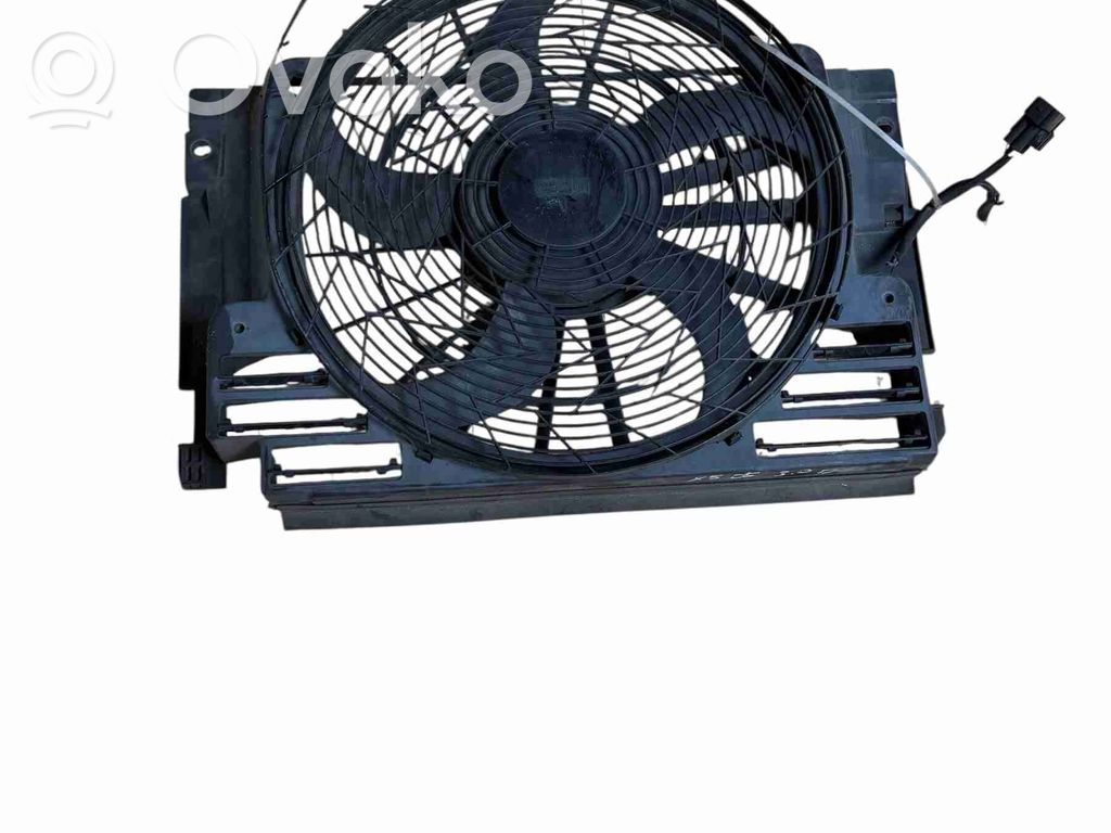BMW X5 E53 Elektrisks radiatoru ventilators 