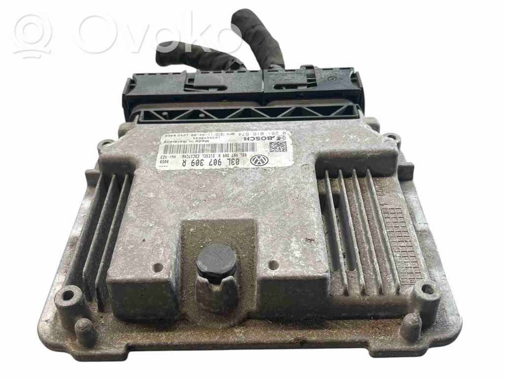 Volkswagen Touran II Engine control unit/module ECU 